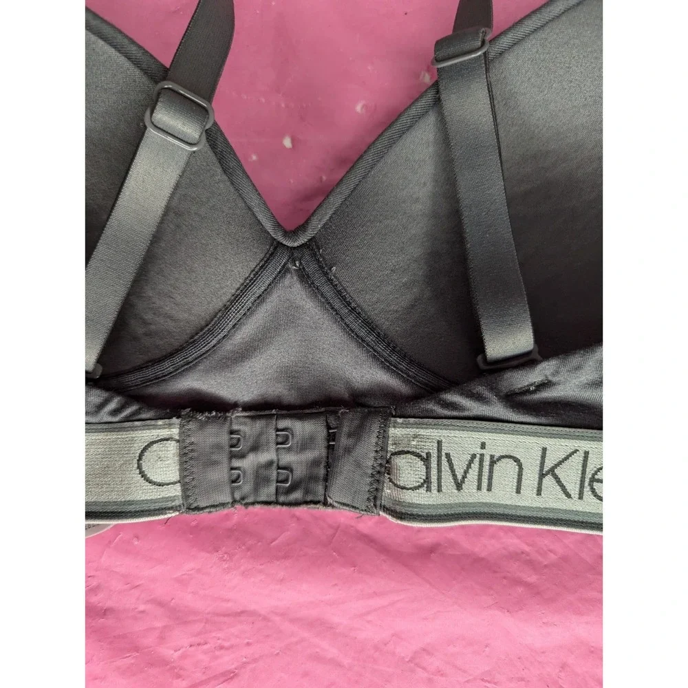 Calvin Klein S gray grey bra no wires wireless light padding‎
